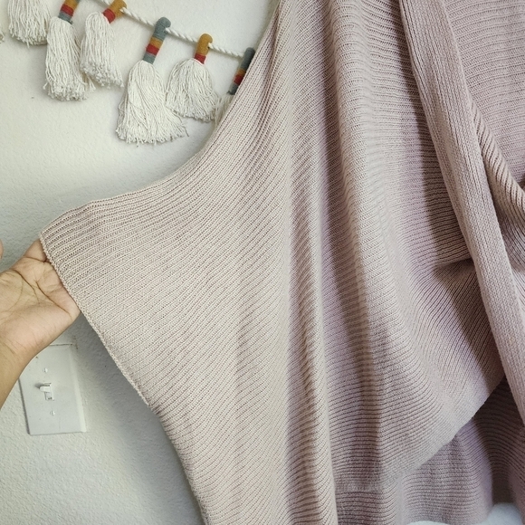 World Market Ribbed Knit Pink Overlay Poncho Top Lounge Casual Boho Minimalist - Picture 5 of 10